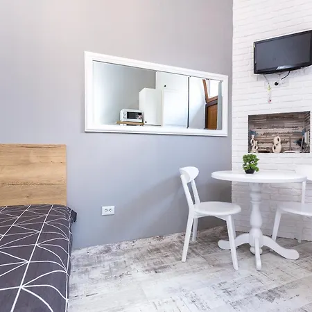 Apartment нова студія біля ж/д вокзалу на вул. городоцькій