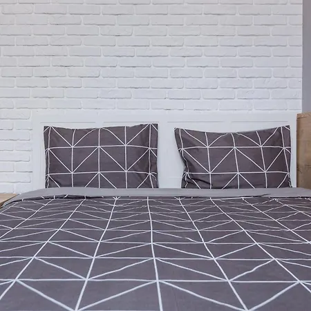 нова студія біля ж/д вокзалу на вул. городоцькій