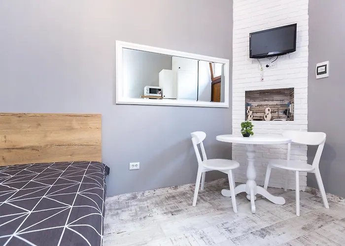 Apartamento нова студія біля ж/д вокзалу на вул. городоцькій