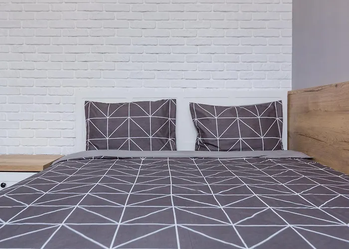 нова студія біля ж/д вокзалу на вул. городоцькій