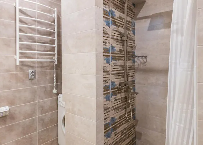 нова студія біля ж/д вокзалу на вул. городоцькій إلفيف